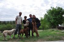 A Cristina e o Anibal (pais da Marianela) nos recebem em sua casa na periferua de Córdoba, na Argentina